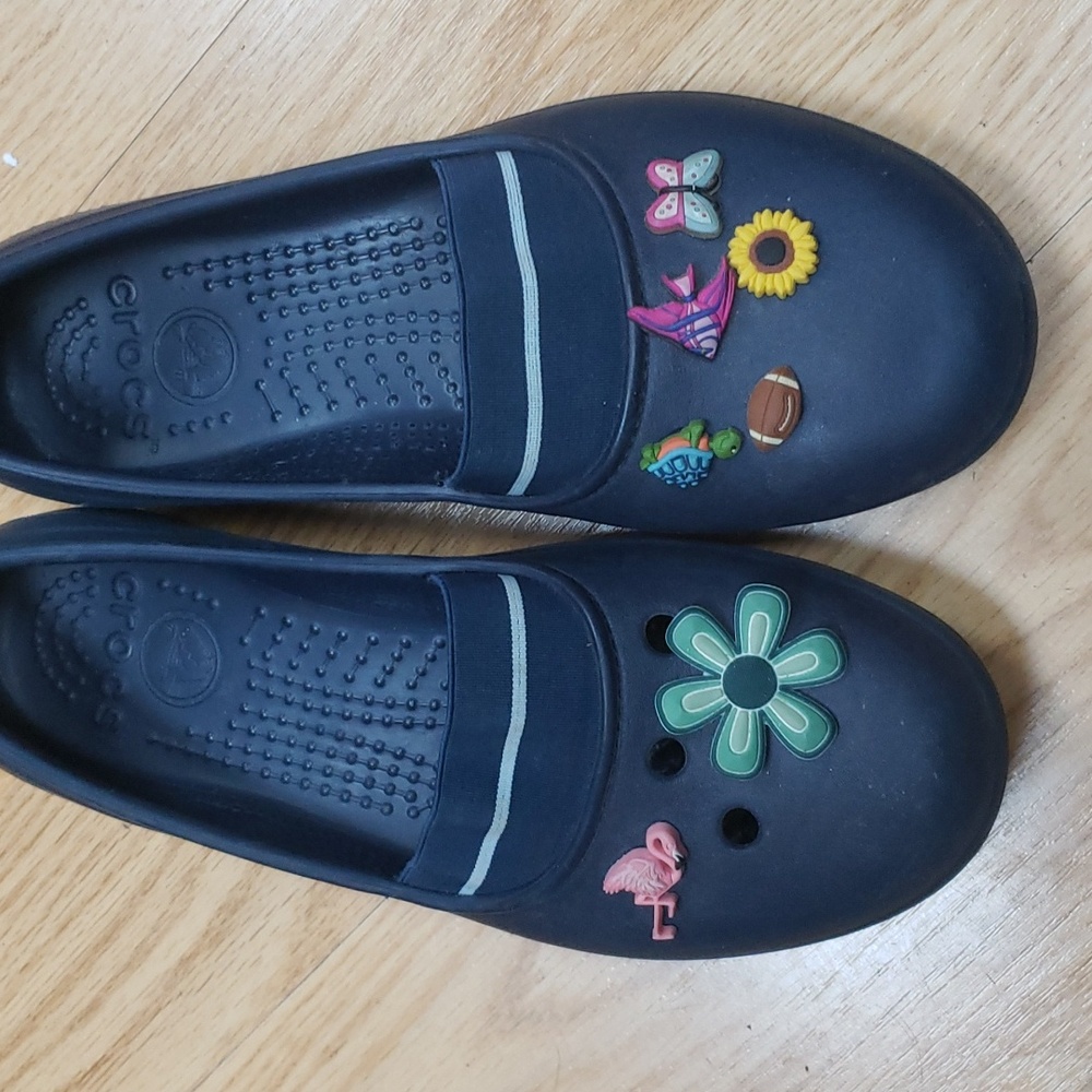 Crocs woman size 9